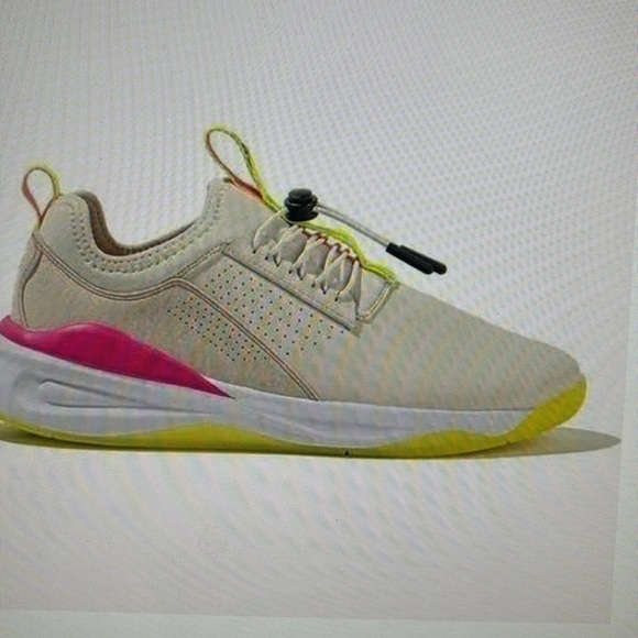 Clove Shoes New No Box Classic Collection Cloves These Fit True To